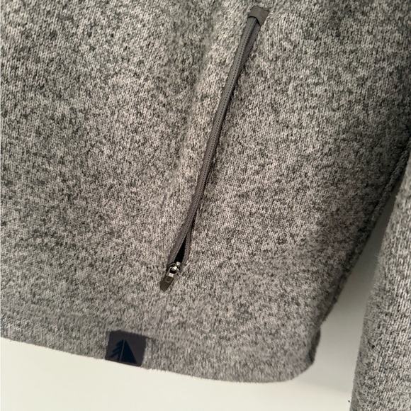 L.L. Bean Men's Zip Up Gray Sweater - Picture 4 of 8